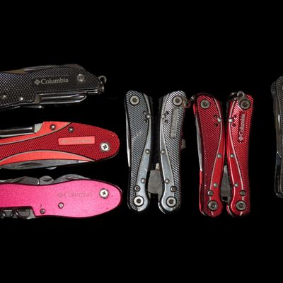 Sale Photo Thumbnail #960: Lot of 6 Columbia Brand Pocket Knife & Multi Tools. The 3 Multi Tools have Pliars, Knife, Flat & Phillips Screwdriver, Can Opener, Saw, and Flashlight. The 3 Pocket Knives have Knife, Saw, Scissors, Flat & Phillips Screwdriver, Can Opener, Leather Punch, 