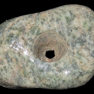 Sale Photo Thumbnail #315: Large Beautiful Pre-Columbian Mezcala Jade / Jadeite Pendant, Drilled Stone Bead. Meticulously Shaped & Heavily Polished with Outstanding Color.