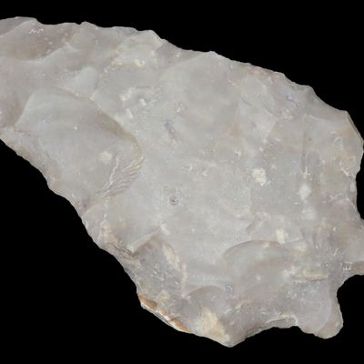 Sale Photo Thumbnail #973: 3 1/4" Texas Pedernales / Perd found in Uvlade Co. TX. Indian Arrowhead, Artifact.