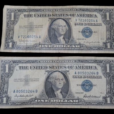 Sale Photo Thumbnail #927: Pair of 1957 Blue Seal Silver Certificates, Great Condition, United States Currency, One Dollar, Notes