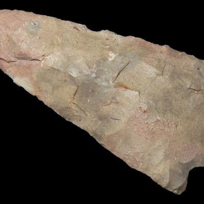 Sale Photo Thumbnail #546: 2 3/8" Eva Vanishing Stem found in Wayne County Tennessee. Indian Arrowhead, Artifact.