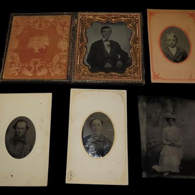 Sale Photo Thumbnail #931: Lot of Old Antique Tintype / Daguerreotype Pictures, Photos, Photographs. One in Nice Original Custom Leather & Velvet Case.