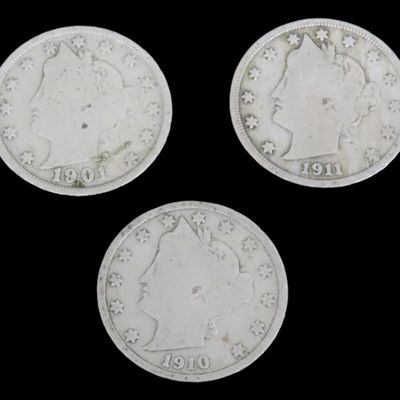 Sale Photo Thumbnail #857: Lot of 3 Liberty V-Nickels from the early 1900's. Nice Original Condition.
