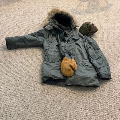 Sale Photo Thumbnail #206: Air Force polar coat