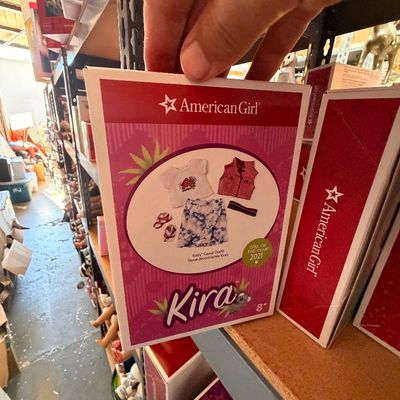 Sale Photo Thumbnail #374