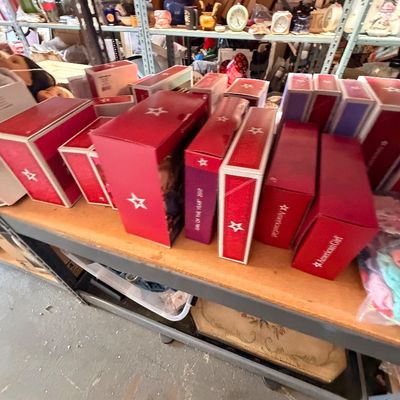 Sale Photo Thumbnail #383