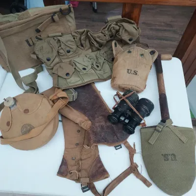 Sale Photo Thumbnail #4: WW1 and WW2 accessories