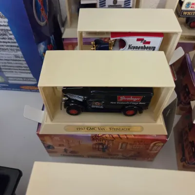 Sale Photo Thumbnail #561