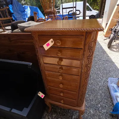 Sale Photo Thumbnail #424