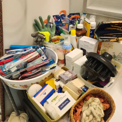 Estate sale photo