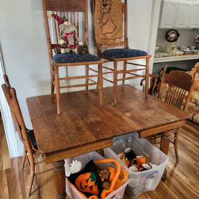 Estate sale photo