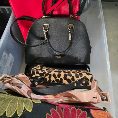 Sale Photo Thumbnail #167