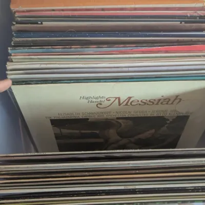 Sale Photo Thumbnail #244
