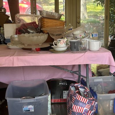 Estate sale photo