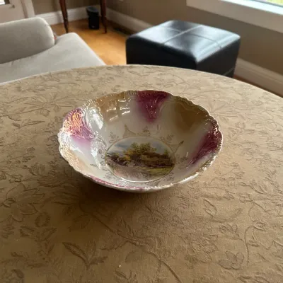 Victorian Lustre Scenic 'Cottage' Bowl