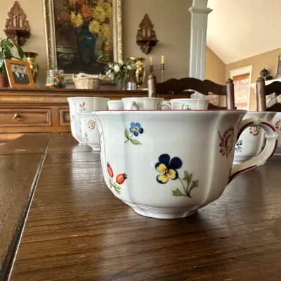 Villeroy & Boch 'Petite Fleur' Dinnerware Service (large)