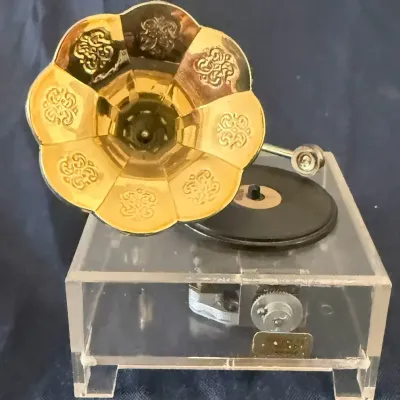 Vintage Lucite Gramophone Music Box Swiss Movement Sound of Music