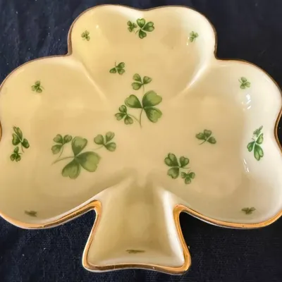 Vintage 1987 Lefton China Hand-Painted Shamrock Trinket Dish