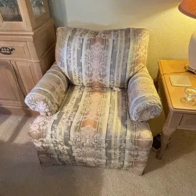 Sale Photo Thumbnail #185