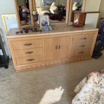 Sale Photo Thumbnail #108