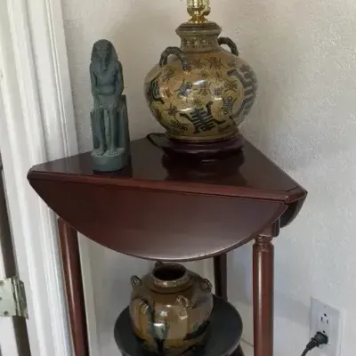 Wooden Drop-Leaf Corner Accent Table & Lamp