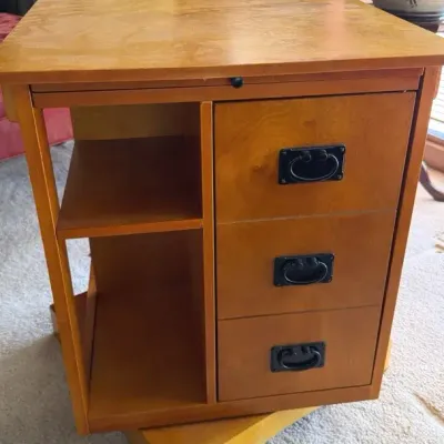 Swivel Side Table with Book/Magazine Rack