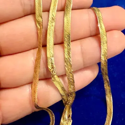 14K Italian Gold Herringbone Chain – 6.7g