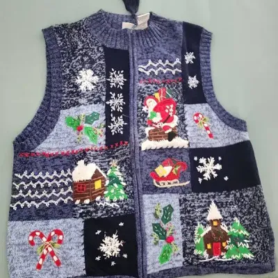 Mystery Medium Box: Christmas Sweaters 