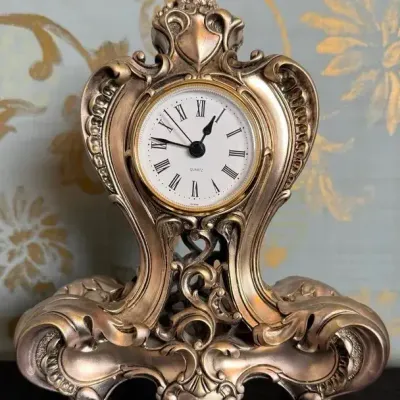Ornate Baroque-Style Quartz Mantel Clock