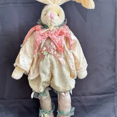 Mark Roberts Collectibles Whimsical Easter Bunny Doll