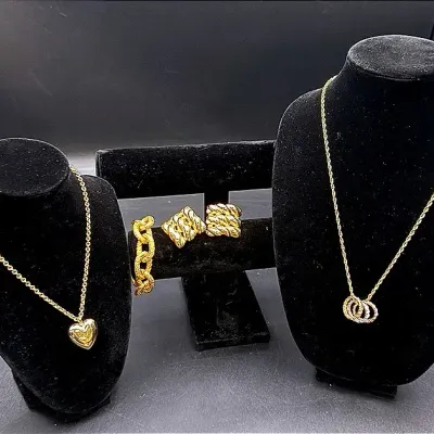 Mixed Gold-toned Jewelry Lot