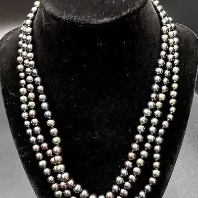 Multi-strand Peacock Pearl Necklace With 14k Gold Closure