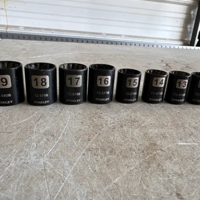 Sale Photo Thumbnail #558