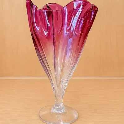 Steuben Crystal "Grotesque" Ruffled Cranberry Rim 