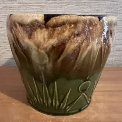 Robinson Ransbottom Pottery Co. "Sun & Moon" Pot-Roseville, Ohio