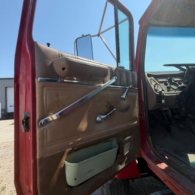 Sale Photo Thumbnail #20: 1-1993 Ford L8000 Dump Truck

8.3L 6 cylinder Diesel

Runs, drives and works as it should.

496882 miles