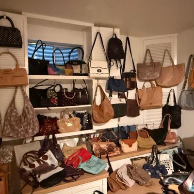 Sale Photo Thumbnail #42