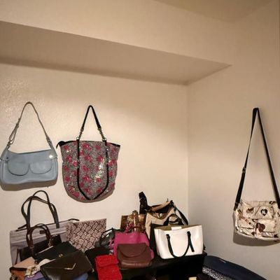 Sale Photo Thumbnail #40