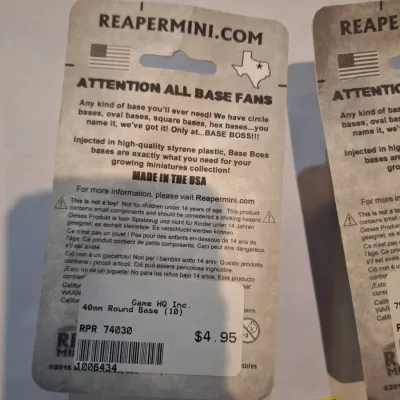 Reaper Mini Base Boss Display Bases 40mm Round & 75x46mm Oval Gaming Miniature Bases