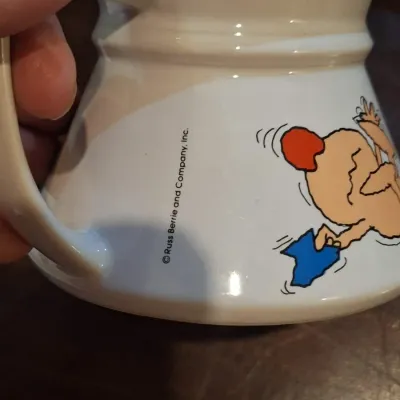 Russ Berrie “Klutz-Proof Mug” Comic Character Ceramic Coffee Mug – Novelty Wide Base Design