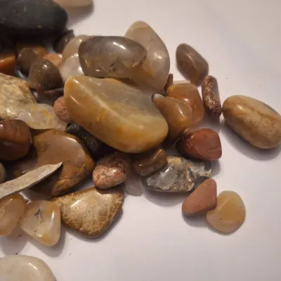 Assorted Polished Tumbled Stones Rocks & Mineral Specimens Mixed Colors Sizes