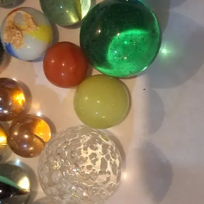 Vintage Mixed Glass Marble Lot Large Shooters Swirls Cat’s Eyes Solid Colors