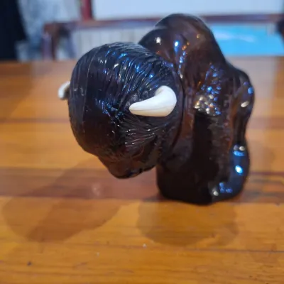 Vintage Avon American Buffalo Wild Country After Shave Glass Decanter 5 Fl Oz Bison Figurine