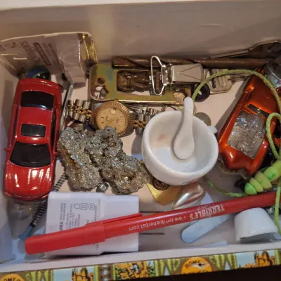 Vintage Habanos Romeo y Julieta Cuban Cigar Box Junk Drawer Lot Watch Keys Toys Pyrite & Miscellaneous