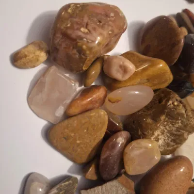 Assorted Polished Tumbled Stones Rocks & Mineral Specimens Mixed Colors Sizes