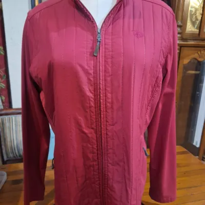 Greg Norman Play Dry Women’s Red Full Zip Golf Jacket Embroidered Shark Logo