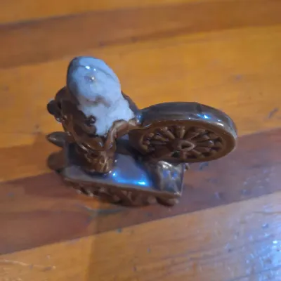 ceramic sat shaker- figural cannon