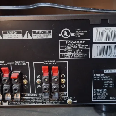 Pioneer VSX-D412-K 5.1 Channel Audio/Video Surround Sound Receiver