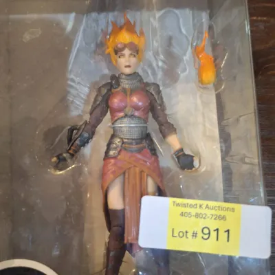 Magic: The Gathering Legacy Collection Series One #6 Chandra Nalaar Funko Gentle Giant Action Figure