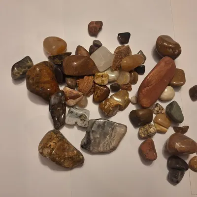 Assorted Polished Tumbled Stones Rocks & Mineral Specimens Mixed Colors Sizes